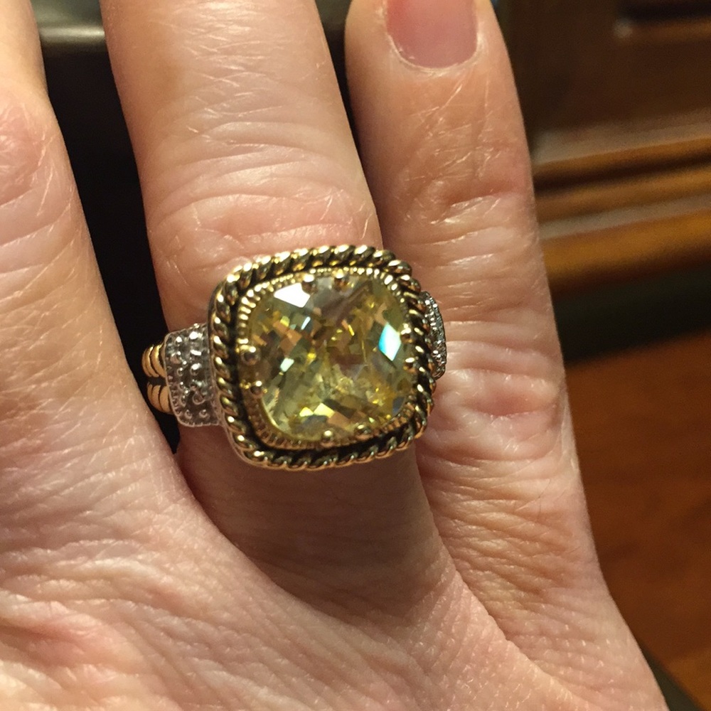 Lia Sophia Ring
